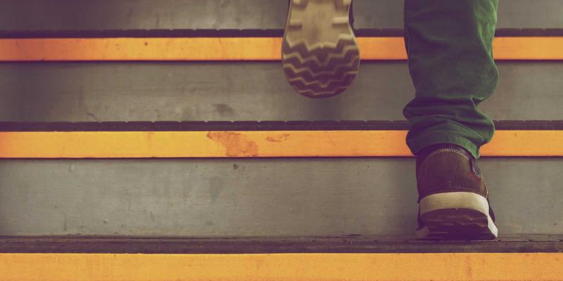 福纳瓦社群旅行：智能装备如何重塑全球旅游体验与景点探索